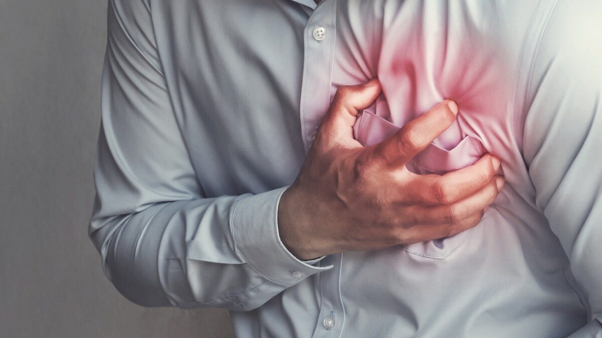 Chest Pain That Comes and Goes: Angina, Anxiety, or Emergency? Chest Pain That Comes and Goes: Angina, Anxiety, or Emergency?